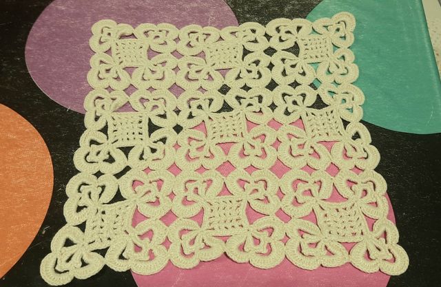 Tapete hecho a ganchillo