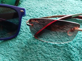 LOTE DE 4 GAFAS DE SOL