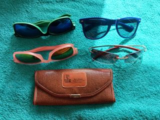LOTE DE 4 GAFAS DE SOL