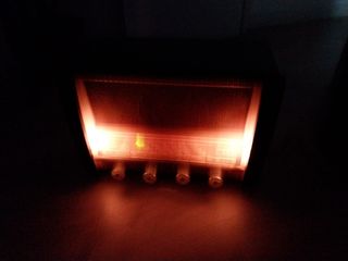 Radio de Válvulas antigua