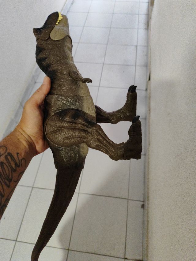 Dinosaurio juguete t rex
