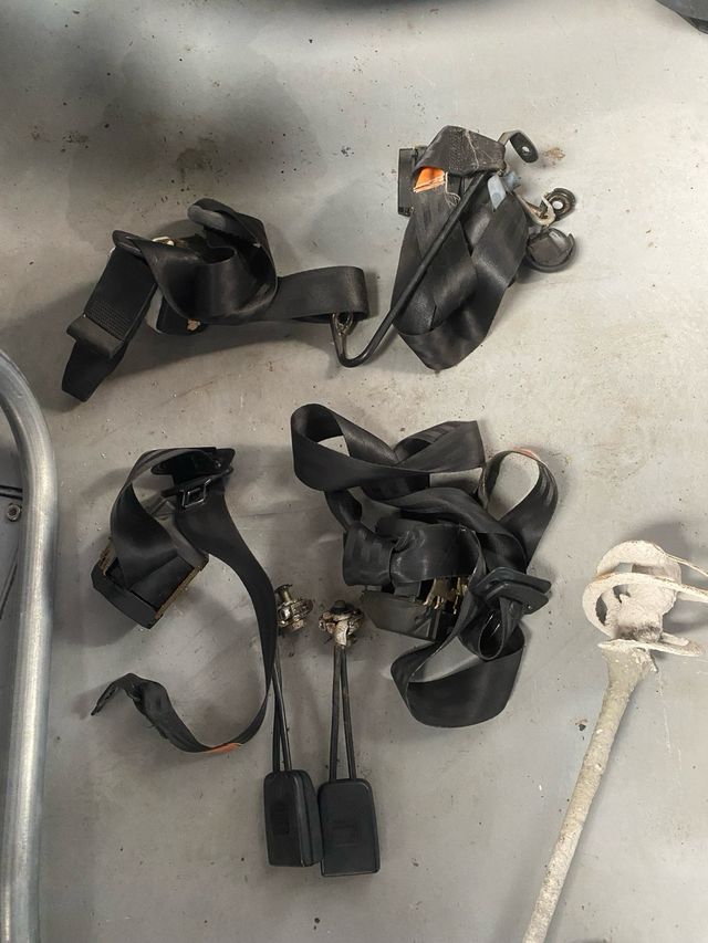 Cinturones seguridad golf mk3 cabrio