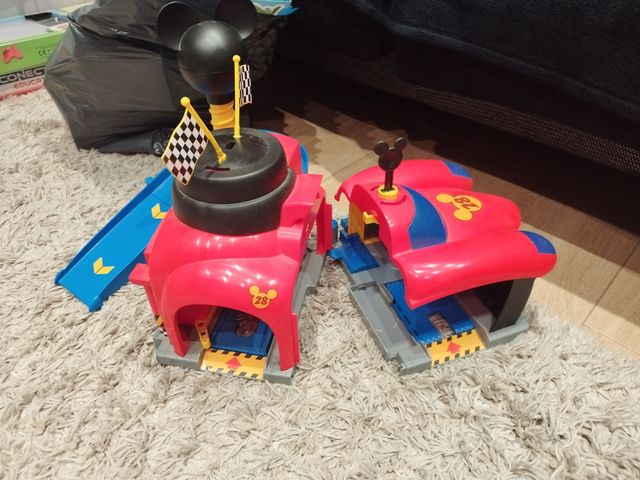 Garaje taller Mickey 