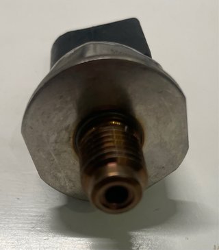 Sensor presion combustible mercedes
