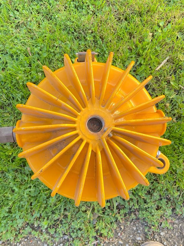 LÁMPARA INDUSTRIAL ANTIDEFLAGRACIÓN