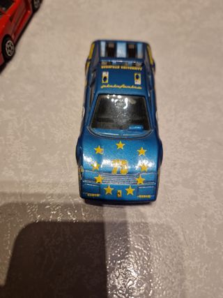 2 modellini auto Burago mod.Ferrari