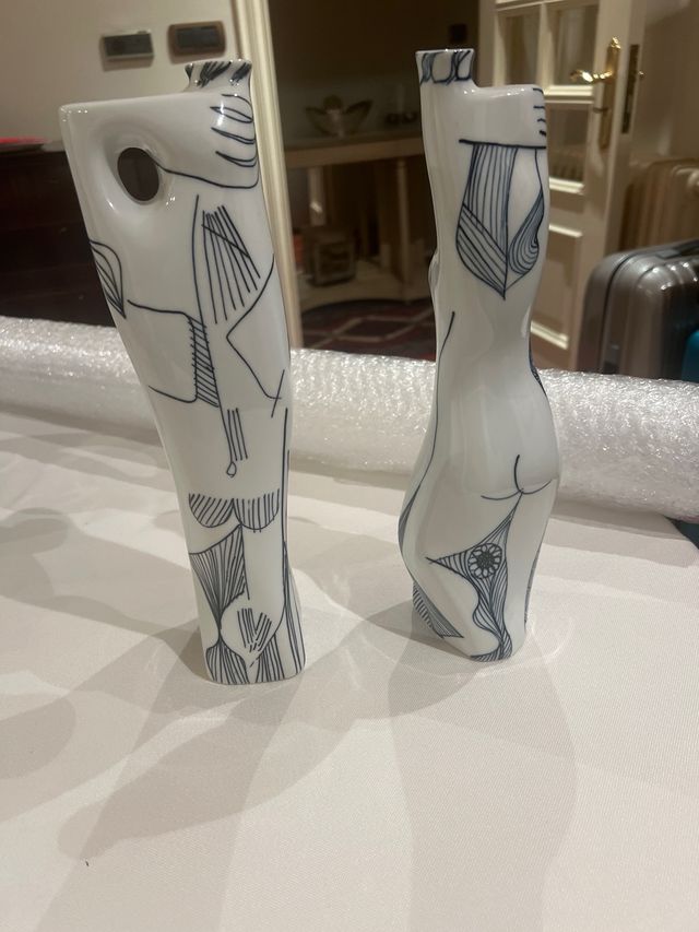 Figuras antropomorficas fileteadas sargadelos