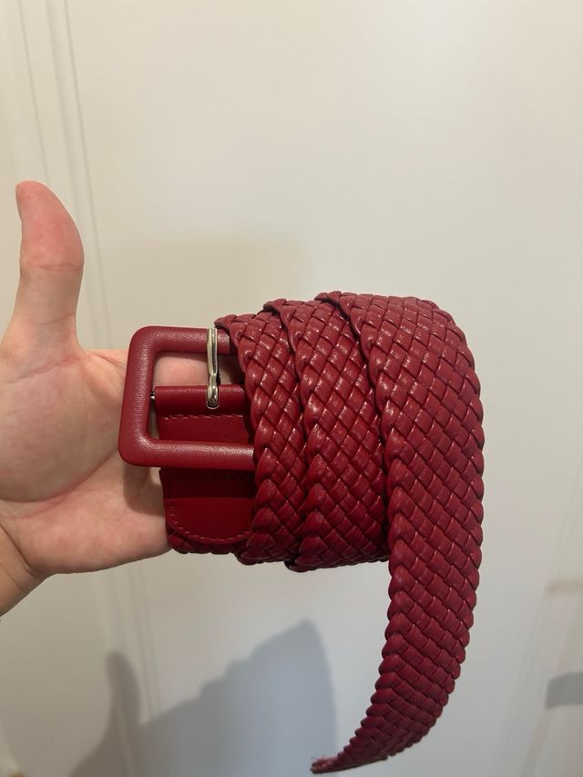 Cinturon trenzado burdeos