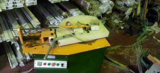 Curvadora de perfiles