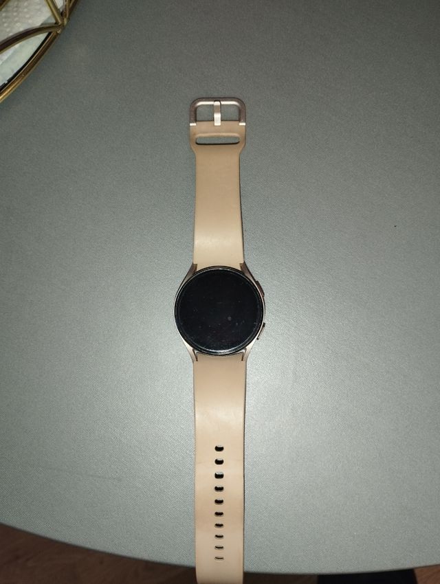 Reloj Samsung watch 4