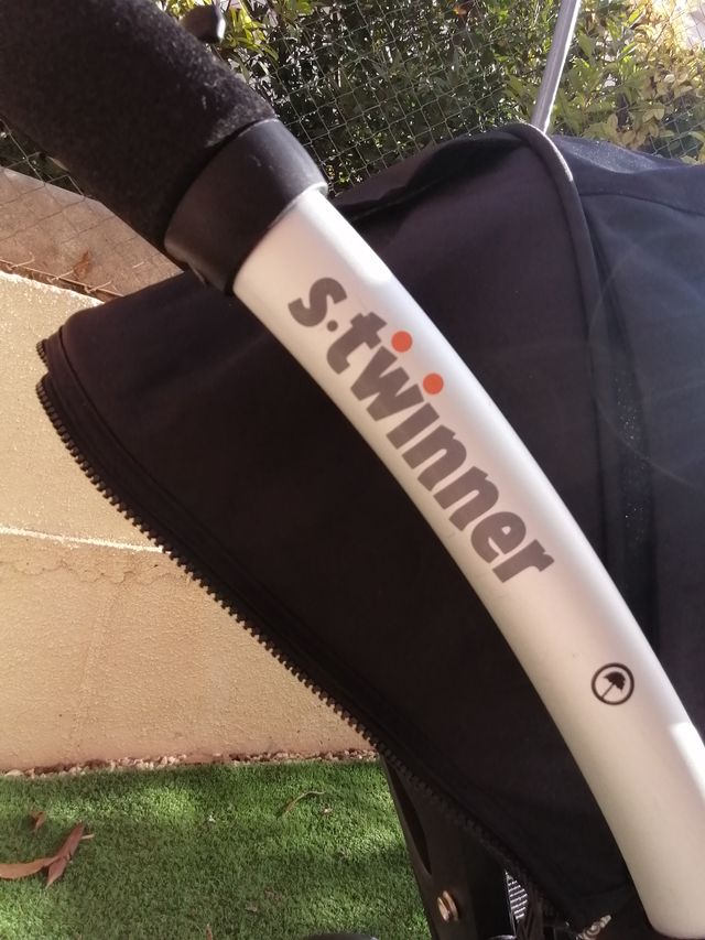 CASUALPLAY. Silla de paseo gemelar. Stwinner Ice.