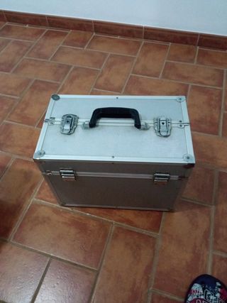 MALETIN DE MAQUILLAJE PROFESIONAL