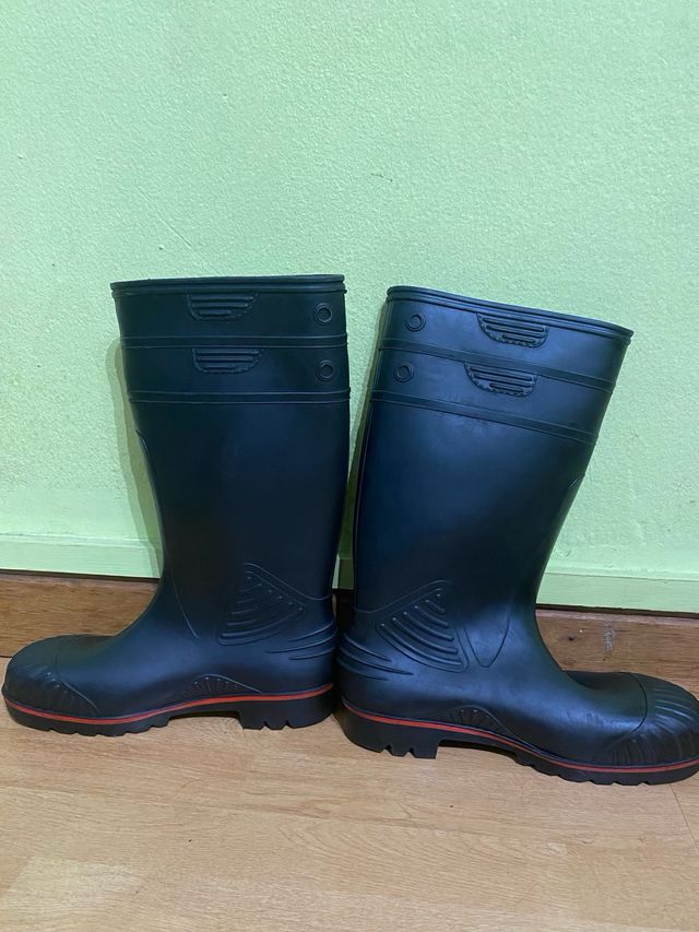 Stivali di sicurezza taglia 44