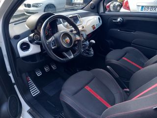 Abarth 500 1.4 T-Jet 2011