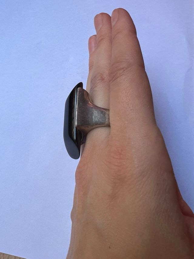 Anillo uno de 50 piedra negra