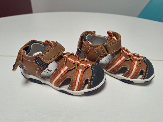 Sandalias T22 bache