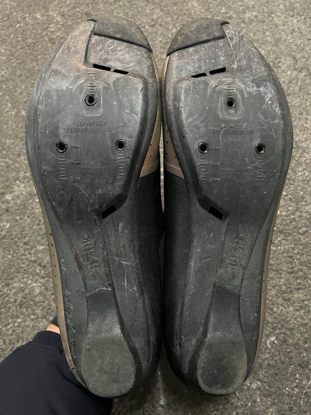 Botas fi’ziq Tempo