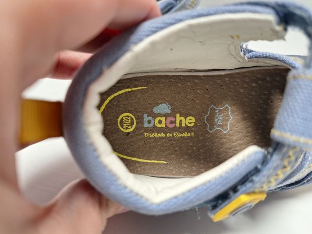 Sandalias T21/22 bache