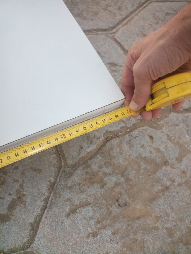 Espositore con ruote. Gondola