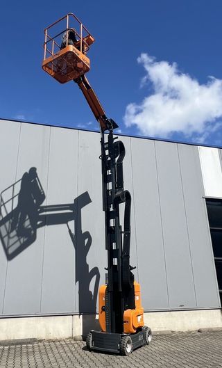 PLATAFORMA MASTIL VERTICAL 10 M SEMINUEVA