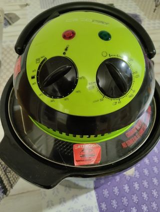 Freidora de aire con opción a horno