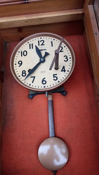 Orologio a pendolo artigianale