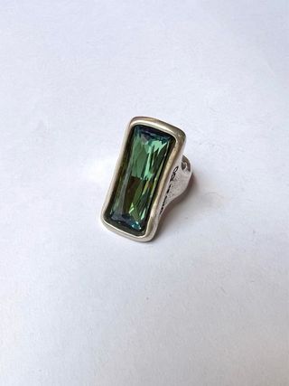 Anillo Uno de 50 con swarovski NEGOCIABLE