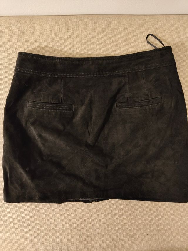 Minifalda piel Mango