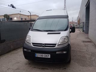 Opel Vivaro 2005