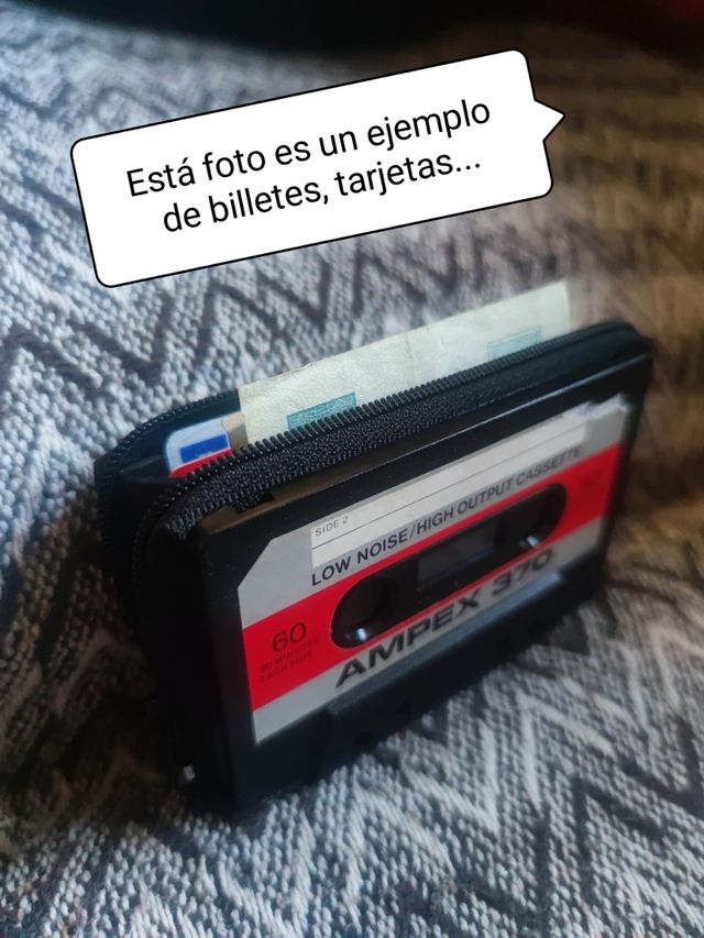 Monedero Retro cinta casete Friends