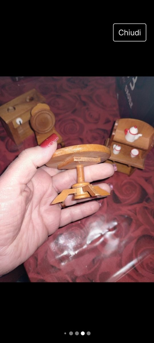 Mobilio un legno casa bambole