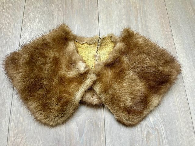 Collo di pelo naturale