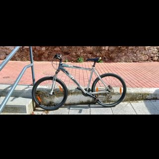 Bicicleta 26" MTB Hardrock Talla M/L 