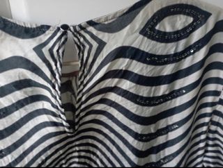 Blusa estampado cebra. Oky Coky. T42