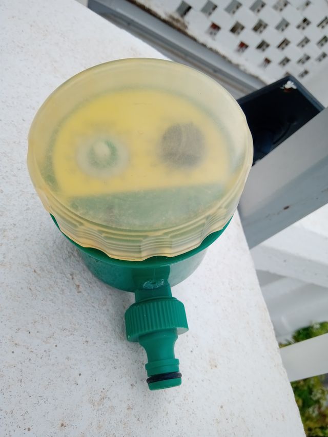 TEMPORIZADOR  DE  RIEGO