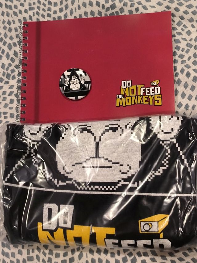 Do not feed the Monkeys LEER