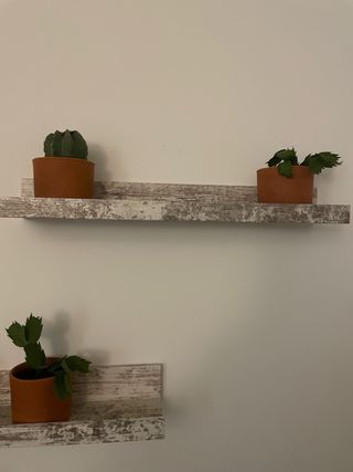 2 Estantes cuadros ikea