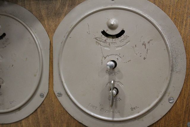 Reloj de ajedrez jantar antiguo