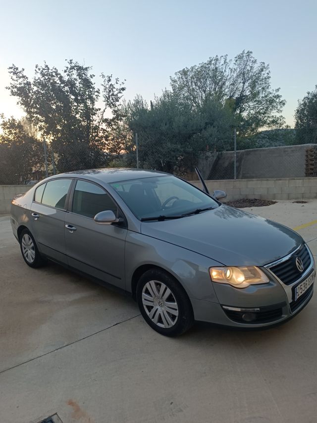 Volkswagen Passat 2009