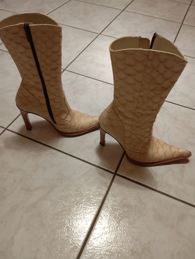 Stivali donna pelle noend futura