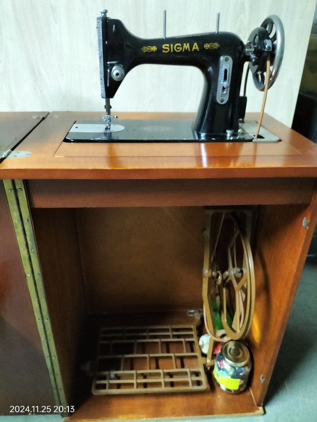 Maquina de coser sigma