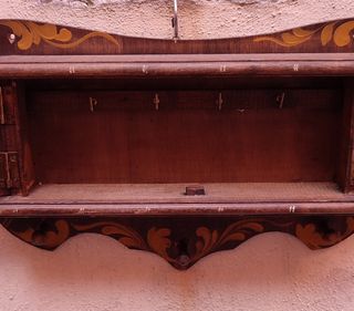 Porta chiavi in legno stile rustico 