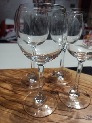 4 calici acqua