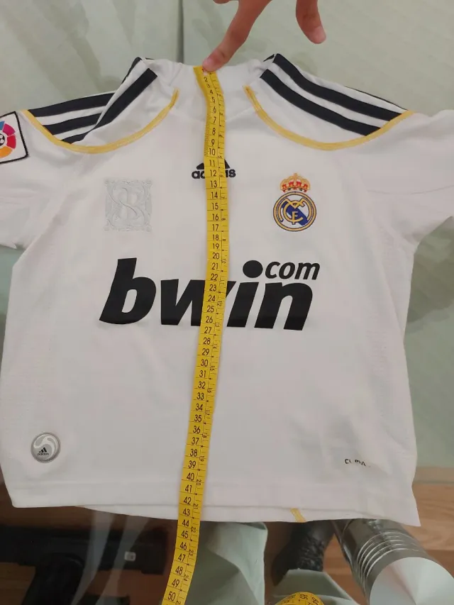 EQUIPACION REAL MADRID 3-4 AÑOS