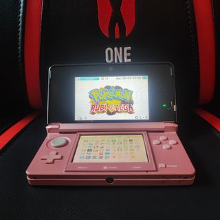 Nintendo 3DS Rosa + 5OJuegos