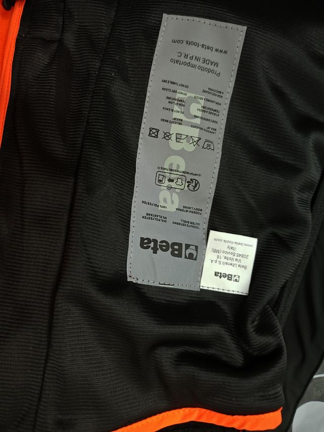 Giacca anti pioggia anti vento beta