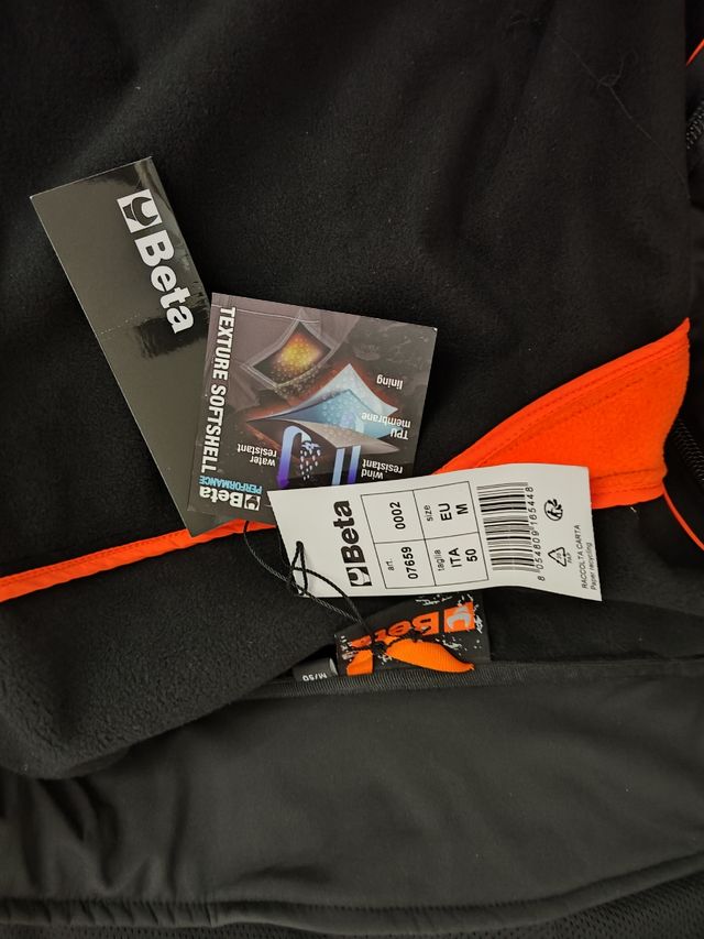 Giacca anti pioggia anti vento beta