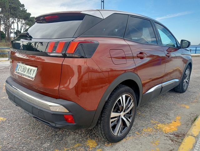 Peugeot 3008 allure blue HDI