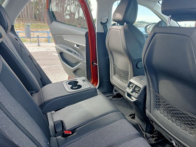 Peugeot 3008 allure blue HDI