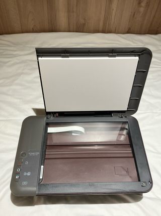 Fotocopiadora /impresora negra HP 